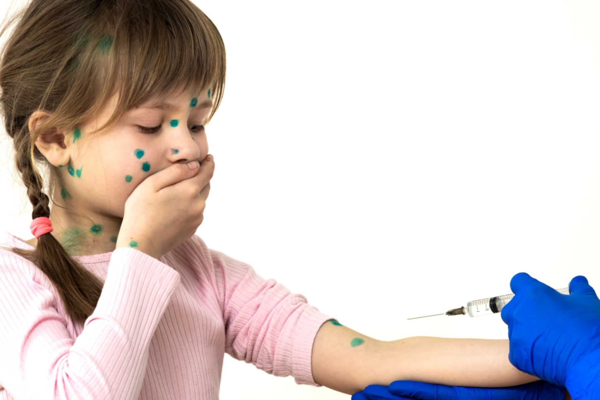 young-girl-receives-chickenpox-vaccine-from-doctor