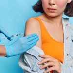 a-women-take-a-vitamin-B-vaccine